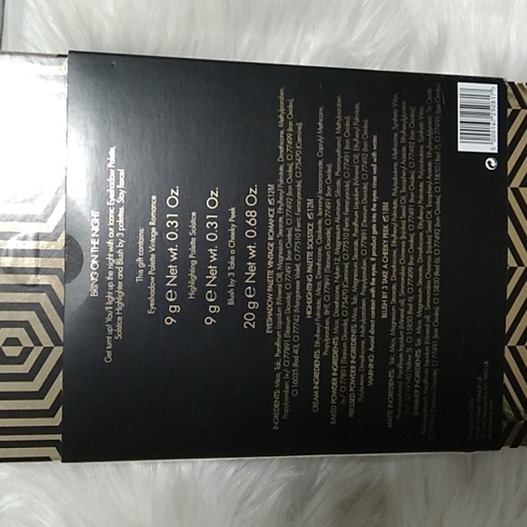 HP!! NWT Sleek Bring On The Night Makeup Set - Picture 4 of 8